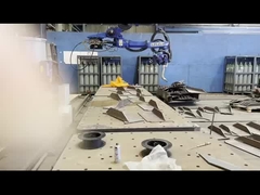 Système de robot de soudage intelligent avec vision intelligente et algorithme d'IA Pour le chantier naval navire bulildi